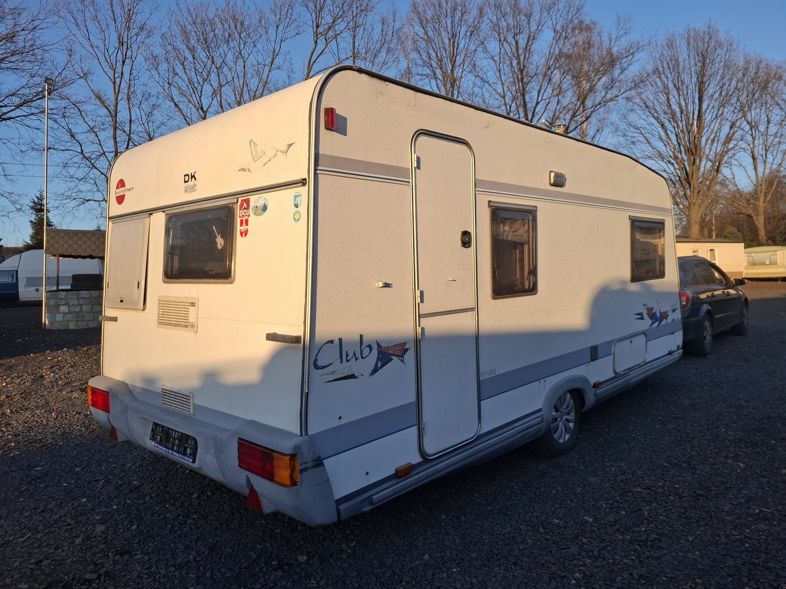 BURSTNER 472 ROK 97 DMC 1200KG - obrazek 2