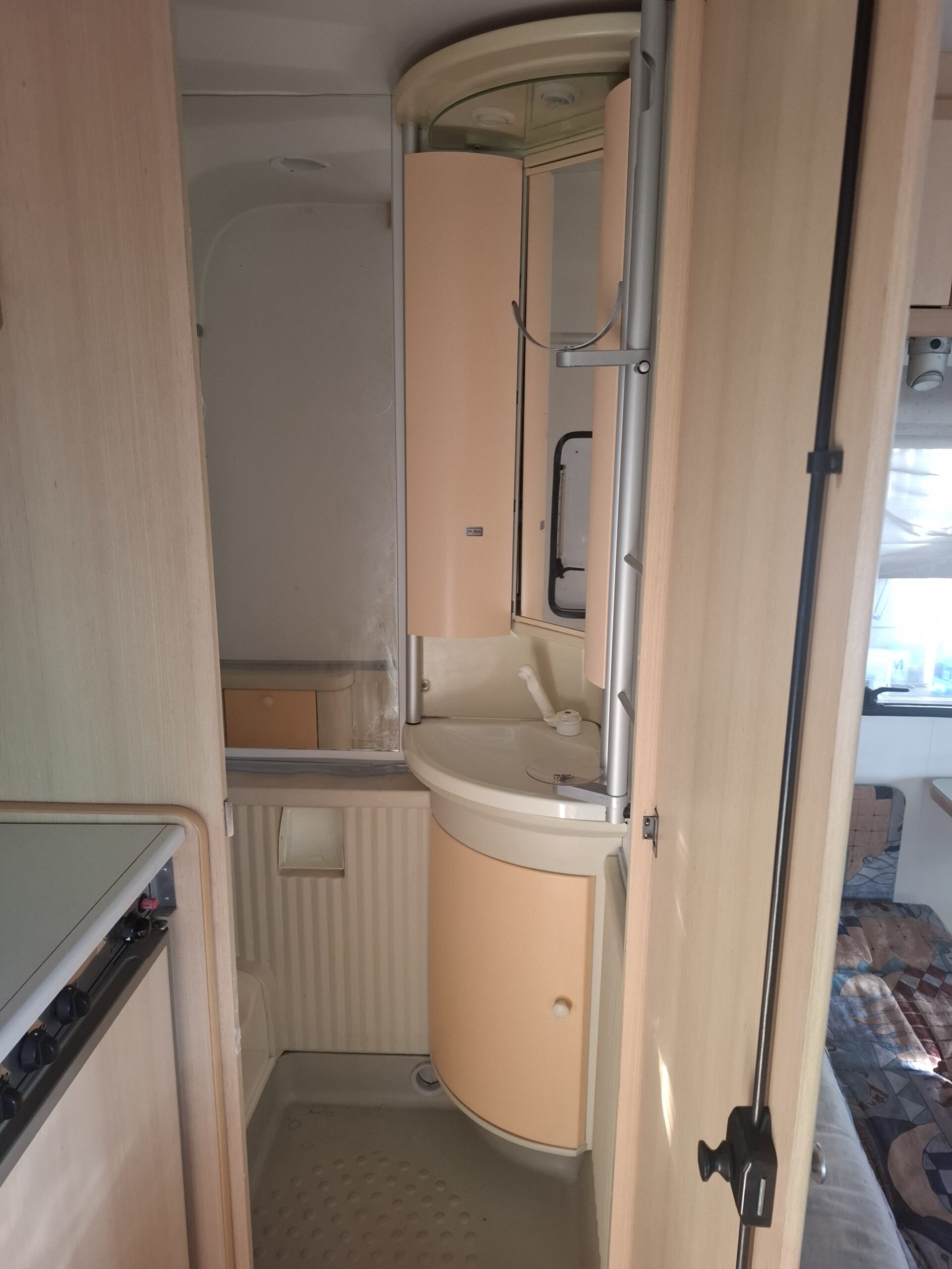 BURSTNER 472 ROK 97 DMC 1200KG - obrazek 17